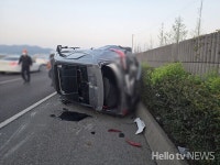 남해고속도로 제2지선 4중 추돌사고