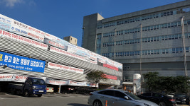 충주 건국대병원, 컨설팅 몸살