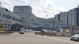 진천 신정리 아파트 밀집지역, 신상권 부상