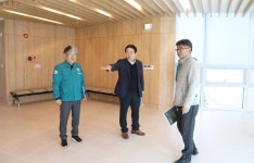 황규철 옥천군수, 다(多)가치동행센터 현장 점검