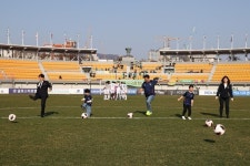 하늘과 그라운드가 만나다… 충북청주FC, 지역과 함께 나는 동행