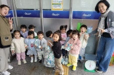충주 코아키즈어린이집, 고사리손 재활용 실천