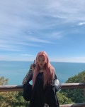 모모랜드 인스타그램 계정에 여수라는 글과 함께 사진을 게재했다