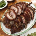 [안병익의 노포기행] 오랜 시간이 흘러도 변치 않는 마성의 쫄깃함, 성수동 성수족발