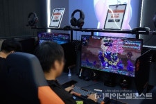 PC방 문 연 메이플스토리…크리에이터가 알바생 변신하는 이벤트 눈길