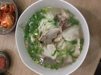 [안병익의 노포기행] 푸짐한 고기와 진한 사골 육수, 제주 인생 고기국수! 제주시 올래국수