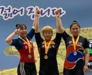 보성군청 문유라 실업역도연맹회장배 3관왕