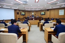 잇단 악재…바람 잘 날 없는 목포시의회