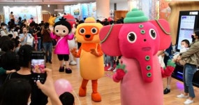 캐릭터 퍼레이드