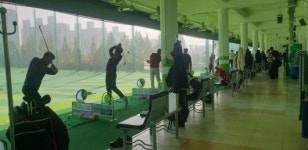 ‘노후 바닥 미끌…광주 상무골프연습장 안전관리 뒷전