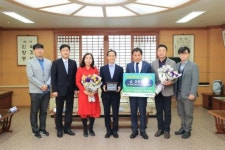 서강석 사랑샘병원 대표원장, 전남대 발전기금 기부