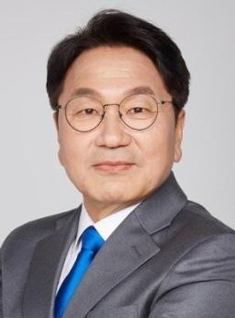 강기정 광주시장 “시청 로비 이제 비워달라”