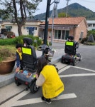 담양 무정면 지사협, 형광테이프 부착 봉사