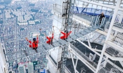 롯데호텔 월드, 짜릿한 호캉스 브릿지 투어 위드 월드 패키지 출시