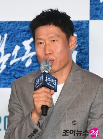 유해진, '배철수의음악캠프' 30주년 프로젝트 특별출연…'배캠 절친 사절단'