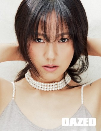 '비건뷰티' 이효리, '부캐' 천옥은 가라…가을햇살 닮은 4색 메이크업