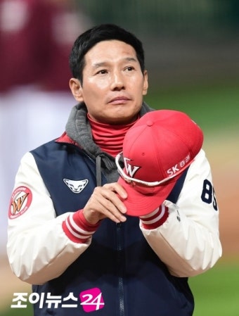 끝내 못 이룬 우승의 꿈, 쓸쓸히 퇴장한 염경엽