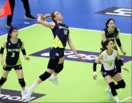 루소 35점 펄펄 현대건설, GS칼텍스 꺾고 3연패 끊어