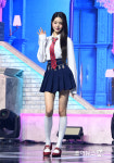 [포토]장원영, 새초롬한 손인사