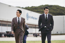 헌트 이정재 정우성, 캐스팅 흔쾌히 결정? 시나리오 거듭 수정