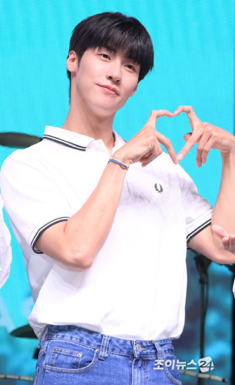 이승협, tvN 엄마친구아들에서 밝고 친근한 매력 발산중!