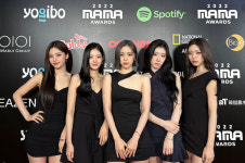 ITZY, 마마 어워즈서 Cheshire 첫 무대 폭발적 반응…존재감 입증