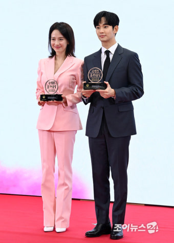 김수현·송지효, 국세청 홍보대사 위촉 