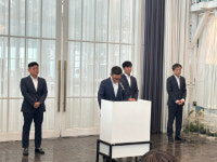 초록뱀그룹 원영식 회장 사퇴…메자닌 투자 않겠다