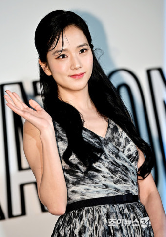 블랙핑크 지수, 친오빠와 손잡고 가족 매니지먼트 가닥