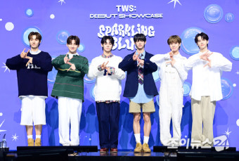 [순위표] '세븐틴 동생' 투어스, 데뷔 동시에 앨범차트 1위 직행