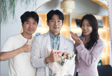 이승준, '닥터슬럼프' 특별출연…박신혜 정신과 의사 변신