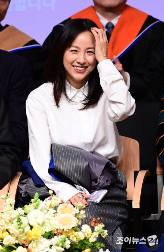 이효리, 엄마와 생애 첫 '단둘이' 여행…26일 JTBC 첫방