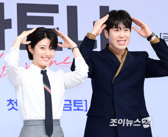 [포토]'굿파트너' 남지현·피오, 확신의 강아지상 커플 투샷