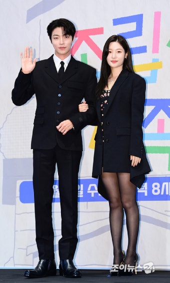[포토]'조립식 가족' 황인엽X정채연, 선남선녀