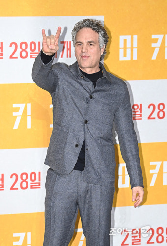 [포토] 두 번째 내한 마크 러팔로 '미키 17'로 돌아왔어요