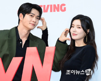 [포토] '감자연구소' 강태오X이선빈, 티격태격 로맨스 케미