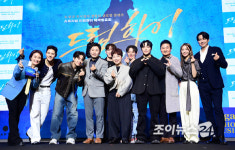 [포토] 다시 돌아온 청춘들의 에너지!⋯쇼뮤지컬 Again 드림하이