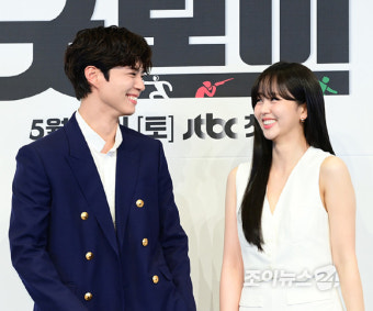 [포토] '굿보이' 박보검X김소현, 굿보이&굿걸 케미~