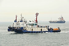 평택해경·해양환경공단 긴급 공동대응팀…긴급 구난 업무 수행