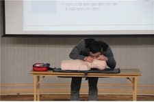 용인도시공사 시민체육센터 직원들, 심정지 시민 구했다