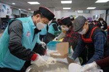 건보 인천경기본부, 성남 안나의 집 찾아 도시락 나눔 봉사