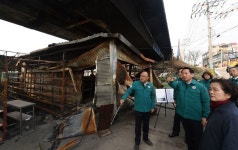 유정복 인천시장, 영흥도 화재현장 방문…피해복구 신속히 이뤄져야