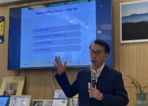 정치인들 품격과 안목 갖추고 절충과 타협 보여주길