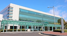 뱃길 끊긴 인천항 제주행 연안여객터미널…결국 임시 폐쇄