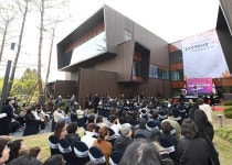 송도국제도서관 개관…연수구 대표 복합문화공간 첫선