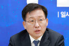 조정식 국회의장, 강태웅 비서실장 임명…비서진 인선 마무리