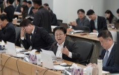 추미애 '소방 재정 빨대'  발언두고 국감 고성...김종양 