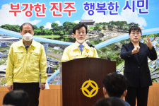 진주 평거동 코로나 확진자 발생에 지역사회 ‘발칵’