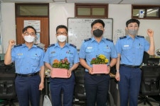 공군교육사령부, 꽃으로 전하는 마음…주임무 완수 다짐