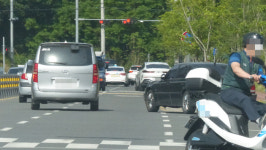 주차장화 된 출근길 도로에 진주시민들 “왕짜증”